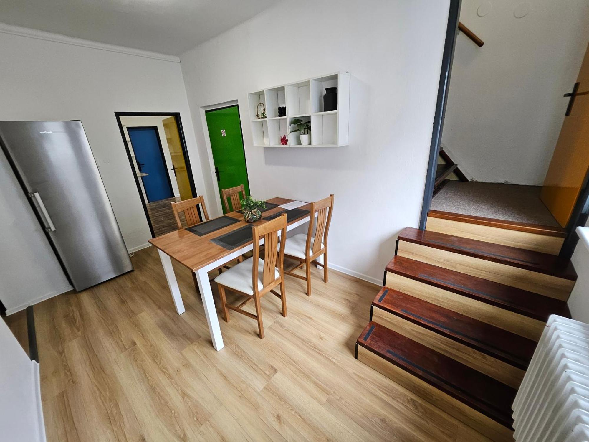 Hotel Squash Centrum Prievidza Rum bild