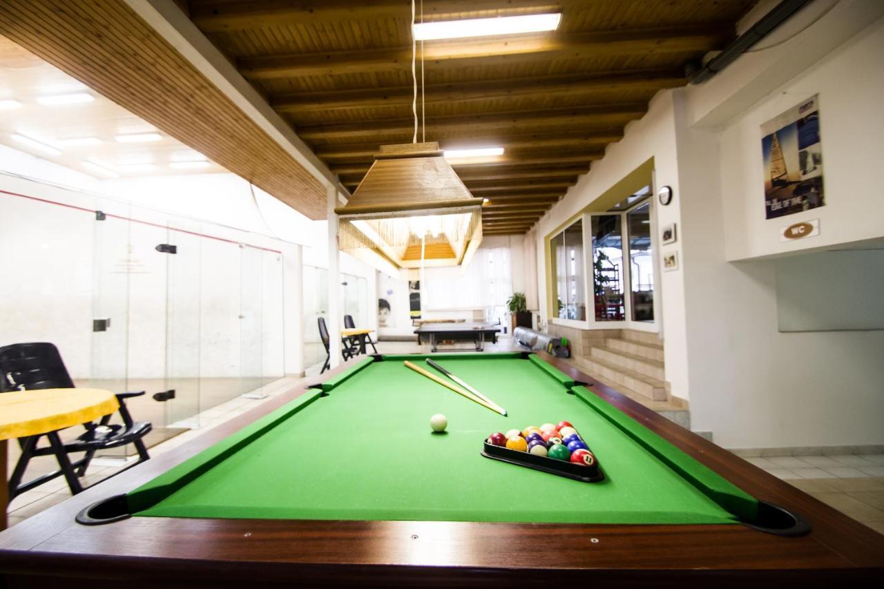 Hotel Squash Centrum Prievidza Exteriör bild